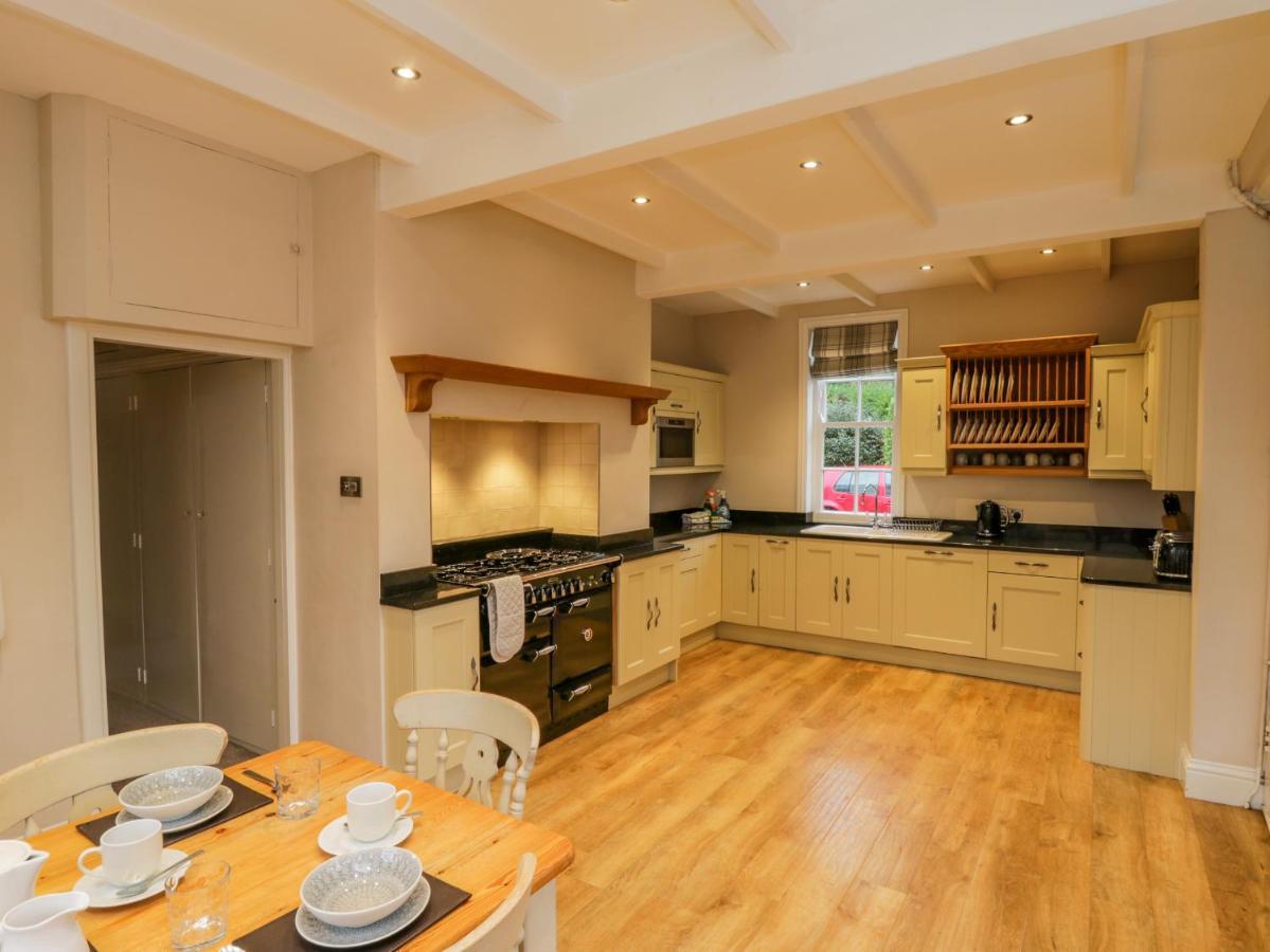 Villa 1 Deepdale Avenue à Scarborough Extérieur photo