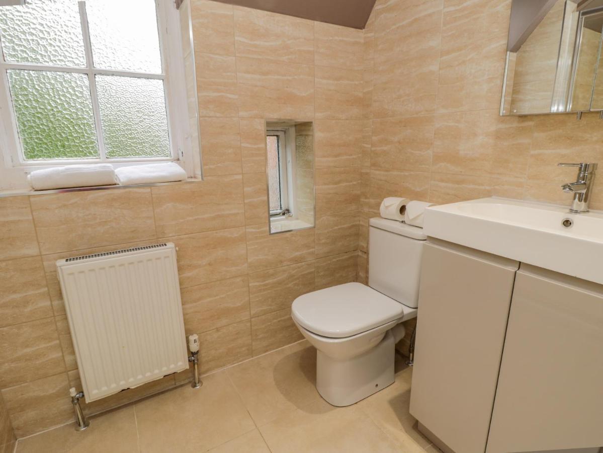 Villa 1 Deepdale Avenue à Scarborough Extérieur photo