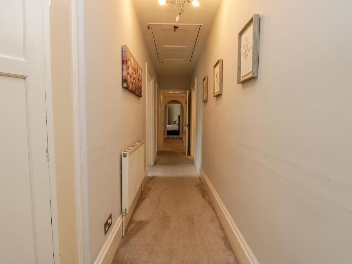 Villa 1 Deepdale Avenue à Scarborough Extérieur photo